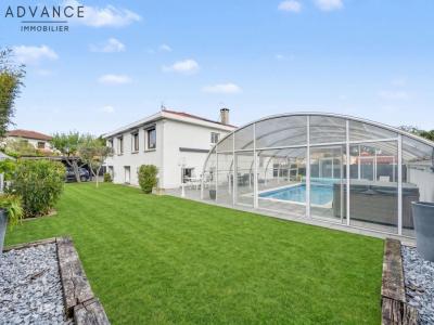 For sale Saint-jean 8 rooms 280 m2 Haute garonne (31240) photo 0