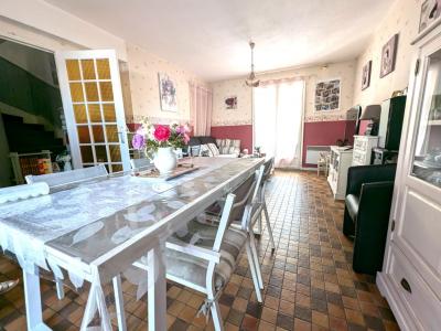 For sale R�SIDENTIEL 4 rooms 91 m2 Loire (42300) photo 2