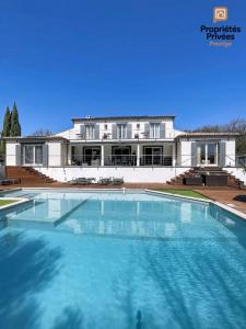 For sale Saint-maximin-la-sainte-baume 7 rooms 260 m2 Var (83470) photo 0