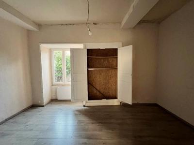 For sale Sarrazac 6 rooms 110 m2 Dordogne (24800) photo 3