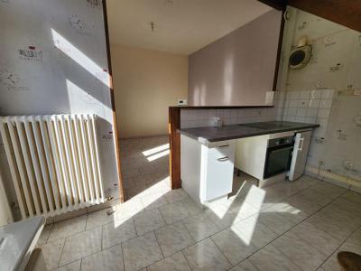 For sale Loches 5 rooms 77 m2 Indre et loire (37600) photo 2