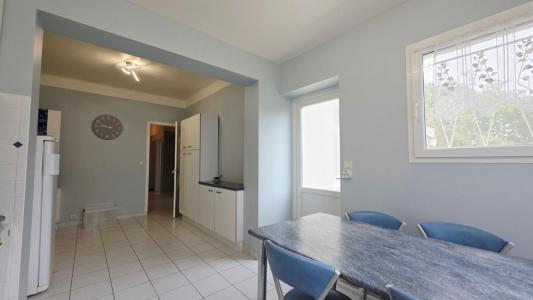 For sale Mehun-sur-yevre 6 rooms 130 m2 Cher (18500) photo 3