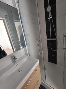 For sale Corbeil-essonnes 11 rooms 190 m2 Essonne (91100) photo 3