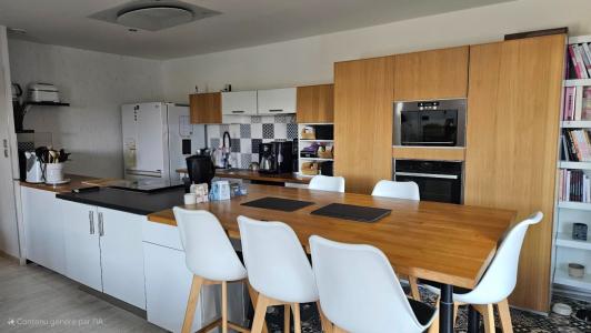For sale Nebian 6 rooms 121 m2 Herault (34800) photo 2