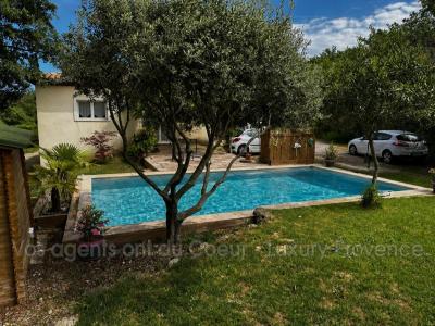 For sale Greasque 4 rooms 120 m2 Bouches du Rhone (13850) photo 0