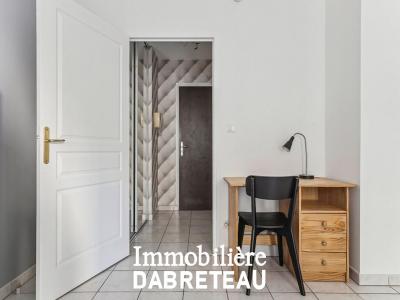 Louer Appartement 43 m2 Lyon-3eme-arrondissement