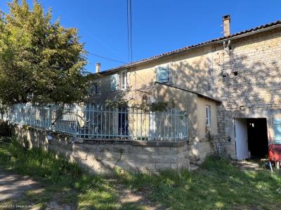 For sale Ruffec 6 rooms 187 m2 Charente (16700) photo 2