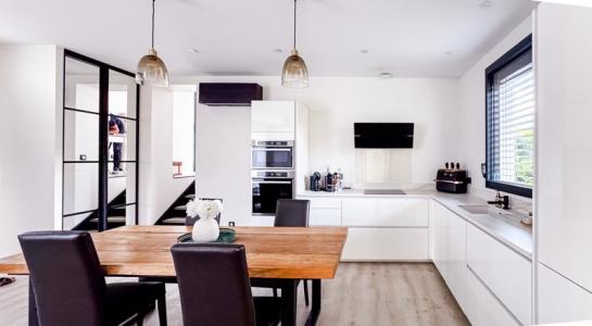 For sale Grenoble 6 rooms 180 m2 Isere (38100) photo 1