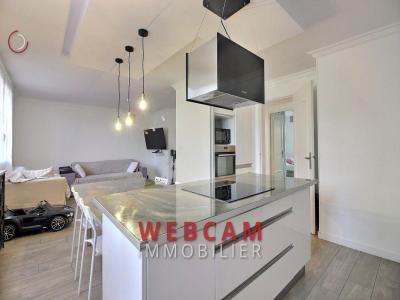 For sale Cannes 4 rooms 72 m2 Alpes Maritimes (06400) photo 2