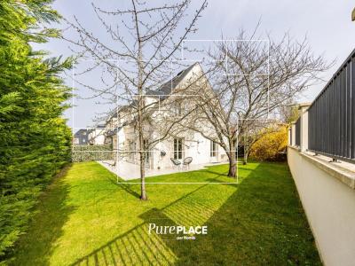 For sale Rueil-malmaison 8 rooms 203 m2 Hauts de Seine (92500) photo 0