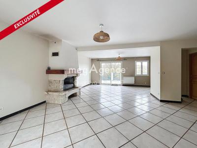 For sale Guerville 6 rooms 122 m2 Yvelines (78930) photo 2