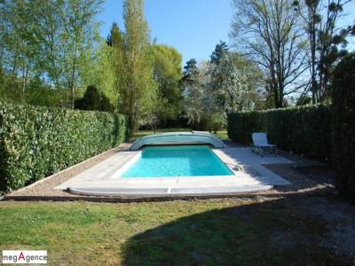 For sale Romorantin-lanthenay 8 rooms 216 m2 Loir et cher (41200) photo 0