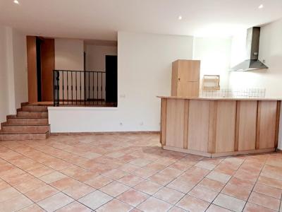 Louer Appartement 67 m2 Mercury