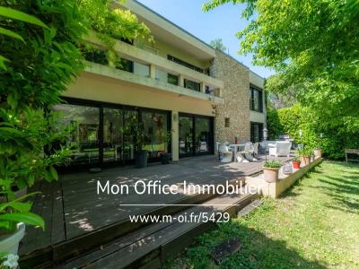 For sale Bouc-bel-air 6 rooms 226 m2 Bouches du Rhone (13320) photo 2