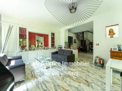 For sale Bouc-bel-air 6 rooms 226 m2 Bouches du Rhone (13320) photo 4