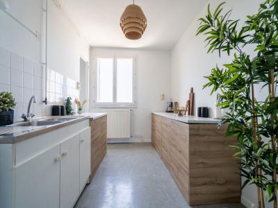 For sale Meyzieu 3 rooms 62 m2 Rhone (69330) photo 3