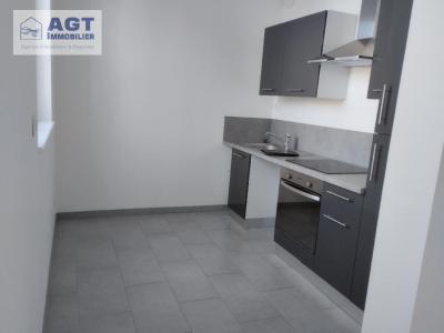 For rent Beauvais 3 rooms 59 m2 Oise (60000) photo 2