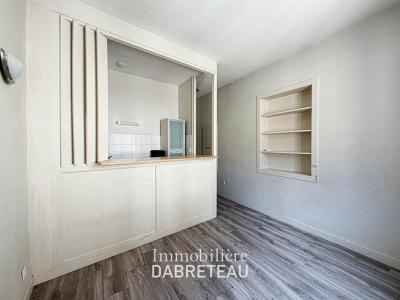 Louer Appartement 17 m2 Lyon-1er-arrondissement