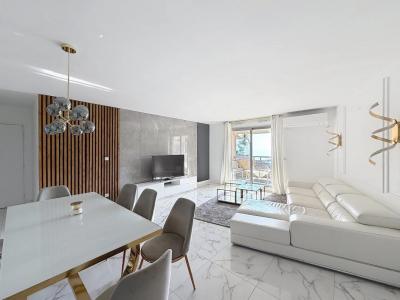 For sale Nice 4 rooms 85 m2 Alpes Maritimes (06200) photo 2
