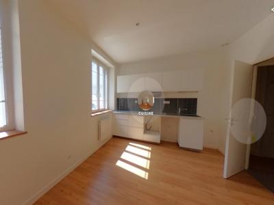 For rent Lyon-7eme-arrondissement 3 rooms 62 m2 Rhone (69007) photo 0