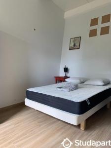 For rent Montgeron 1 room 1 m2 Essonne (91230) photo 2