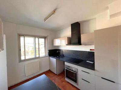 Louer Appartement 72 m2 Angles