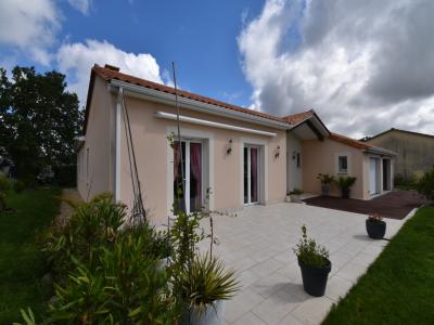 For sale Saint-yrieix-sur-charente GRAND ANGOULEME 6 rooms 132 m2 Charente (16710) photo 3