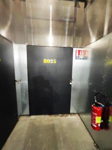 Louer Commerce 21 m2 Orleans