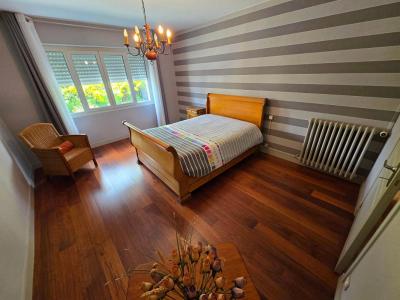 For sale Locoal-mendon 8 rooms 230 m2 Morbihan (56550) photo 4