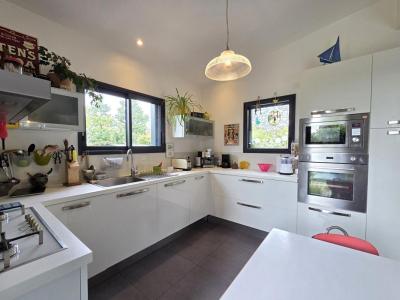 For sale Plouhinec 5 rooms 100 m2 Morbihan (56680) photo 1