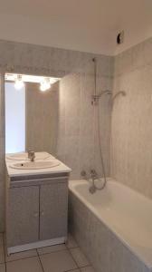 For rent Bretigny-sur-orge 3 rooms 52 m2 Essonne (91220) photo 3
