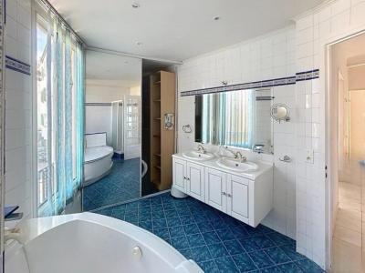 For sale Nice 3 rooms 95 m2 Alpes Maritimes (06100) photo 4