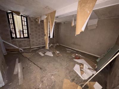 For sale Commentry 7 rooms 30 m2 Allier (03600) photo 4