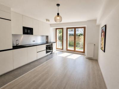 For sale M�TRO ROBESPIERRE 4 rooms 81 m2 Seine saint denis (93100) photo 0
