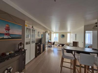 For sale Granville 2 rooms 48 m2 Manche (50400) photo 2