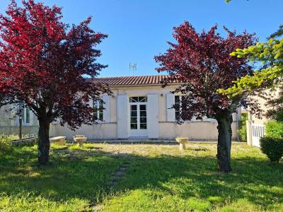For sale Saint-estephe 5 rooms 90 m2 Gironde (33180) photo 0