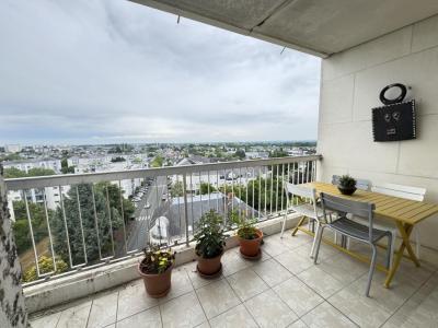 For sale Angers 3 rooms 83 m2 Maine et loire (49000) photo 0
