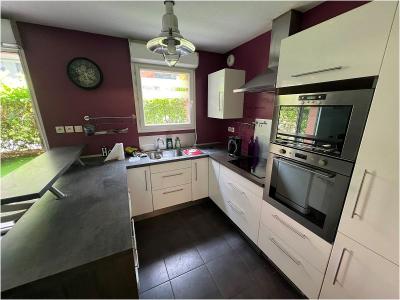 For rent Toulouse 3 rooms 62 m2 Haute garonne (31400) photo 0