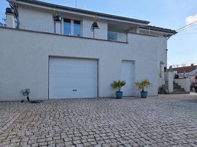 Acheter Maison 205 m2 Meyzieu