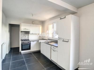 Louer Appartement 85 m2 Belverne