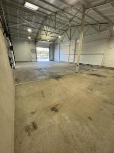 Louer Commerce Saint-laurent-d'agny 23880 euros