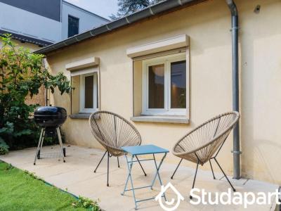 Louer Appartement Lyon-8eme-arrondissement 662 euros