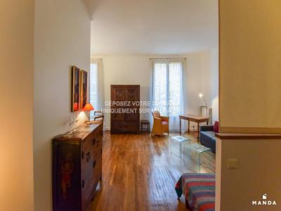 Louer Appartement 57 m2 Paris-16eme-arrondissement