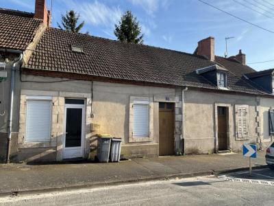 For sale Commentry 5 rooms 63 m2 Allier (03600) photo 0