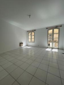 For rent Avignon 2 rooms 56 m2 Vaucluse (84000) photo 0