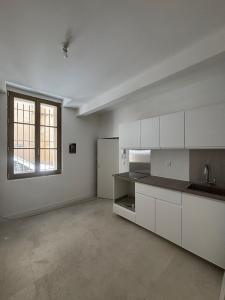 For rent 8 Rue de la Parisi�re 2 rooms 31 m2 Gard (30900) photo 0
