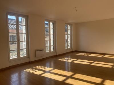 Annonce Location 3 pi�ces Appartement  81