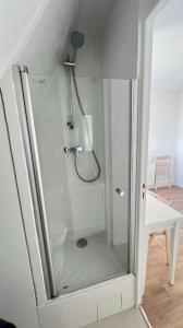 Louer Appartement Paris-8eme-arrondissement 644 euros