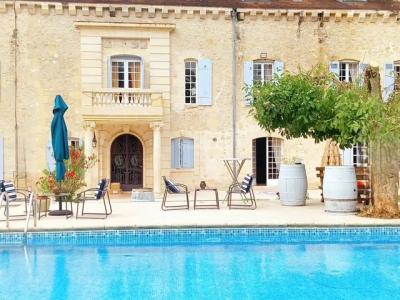 For sale Bordeaux 2000 m2 Gironde (33000) photo 0