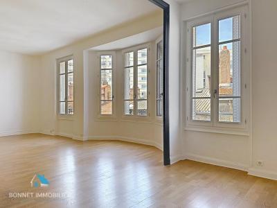 For rent Clermont-ferrand 6 rooms 175 m2 Puy de dome (63000) photo 0